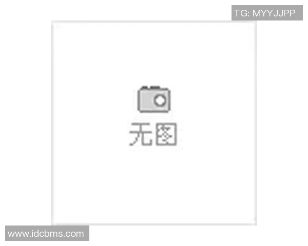 探索外国足球鞋网的独特魅力与专业推荐,助你提升球场表现与时尚风格